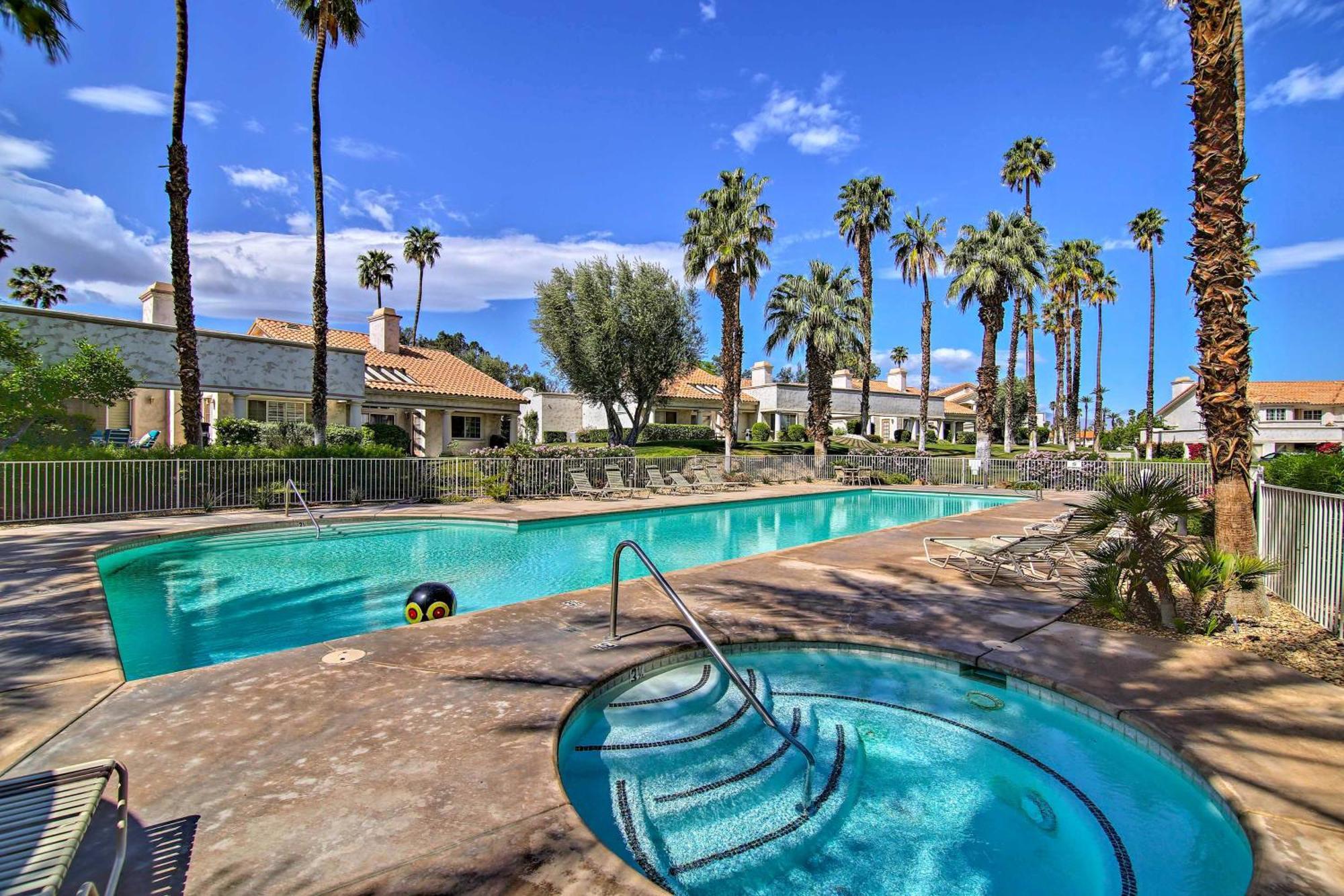 Palm Desert Retreat Pool Access And On-Site Golf! Villa Esterno foto